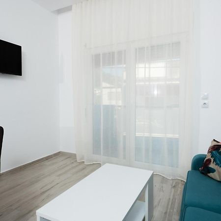 Diamanti Apartments Downtown Limenas  Bilik gambar