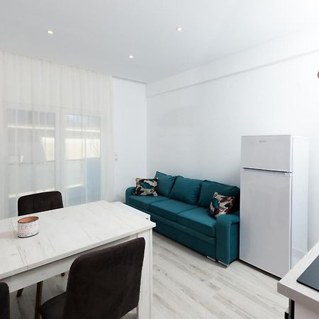 Diamanti Apartments Downtown Limenas  Bilik gambar