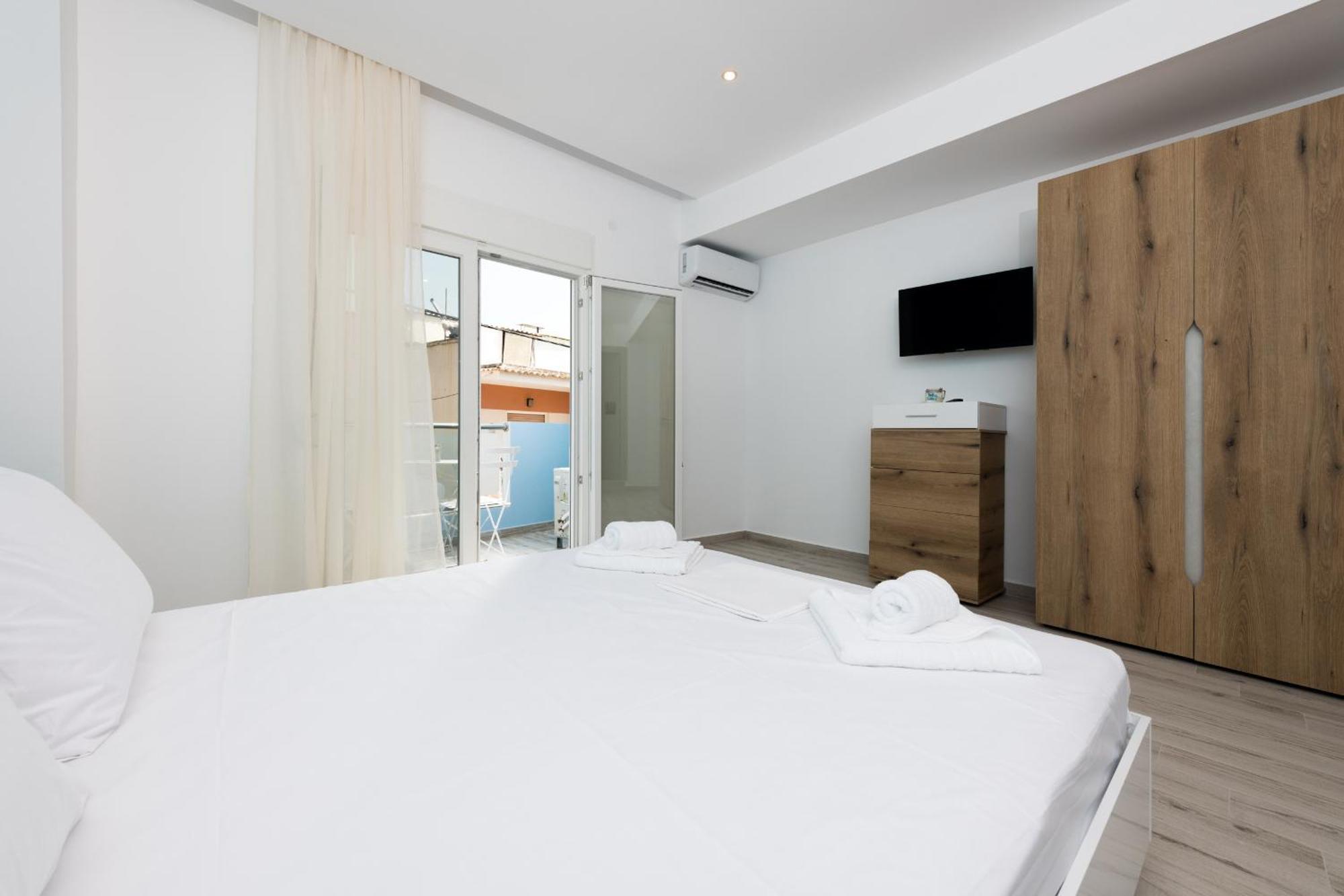 Diamanti Apartments Downtown Limenas  Bilik gambar
